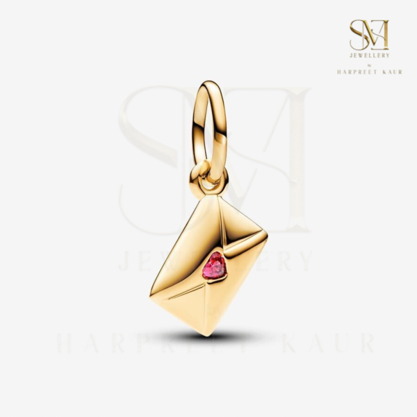 Seal your love with elegance – our stunning love letter envelope charm is the perfect way to send your heart’s message.
