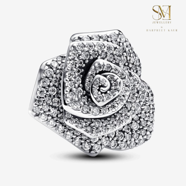 Bloom with elegance – A timeless rose crafted in shimmering silver .
