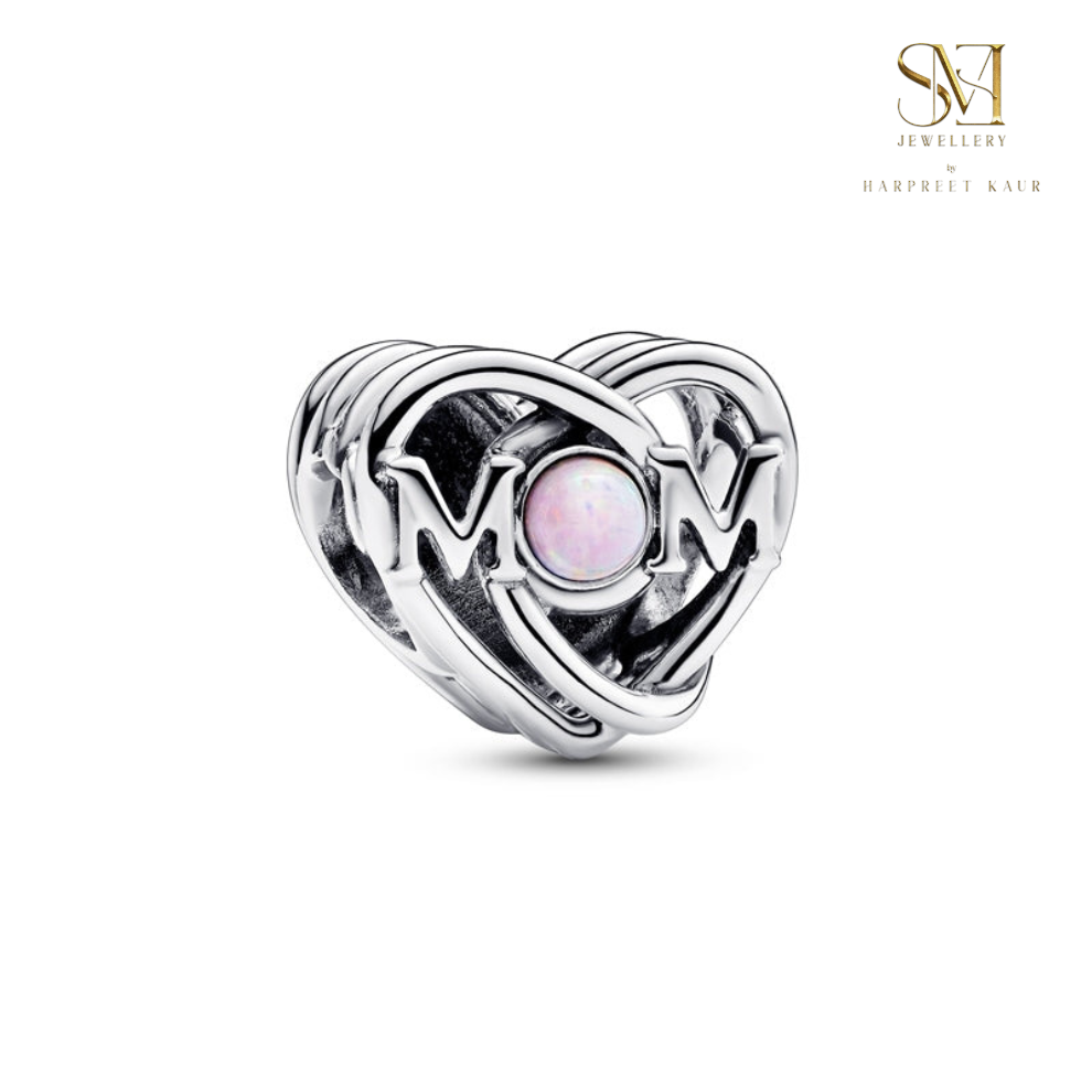 delicate heart charm engraved with ‘Mom,’ a perfect and meaningful gift to show your love and appreciation.